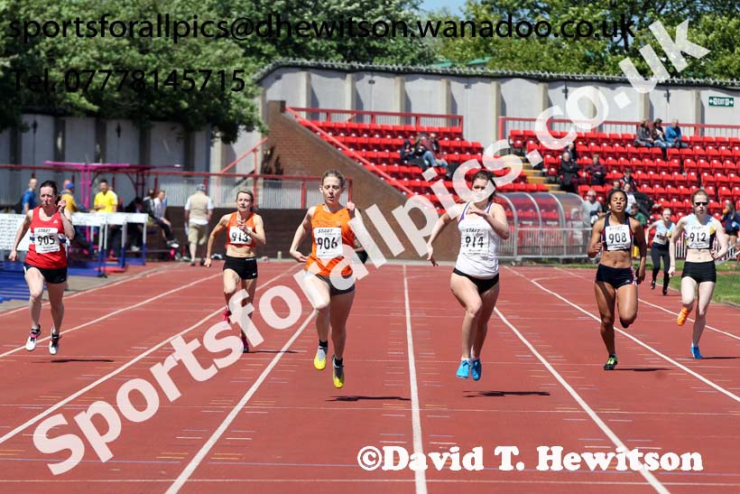 Senior women, North East Track and Field Champs., Gateshead. Photo: David T. Hewitson/Sports for All Pics